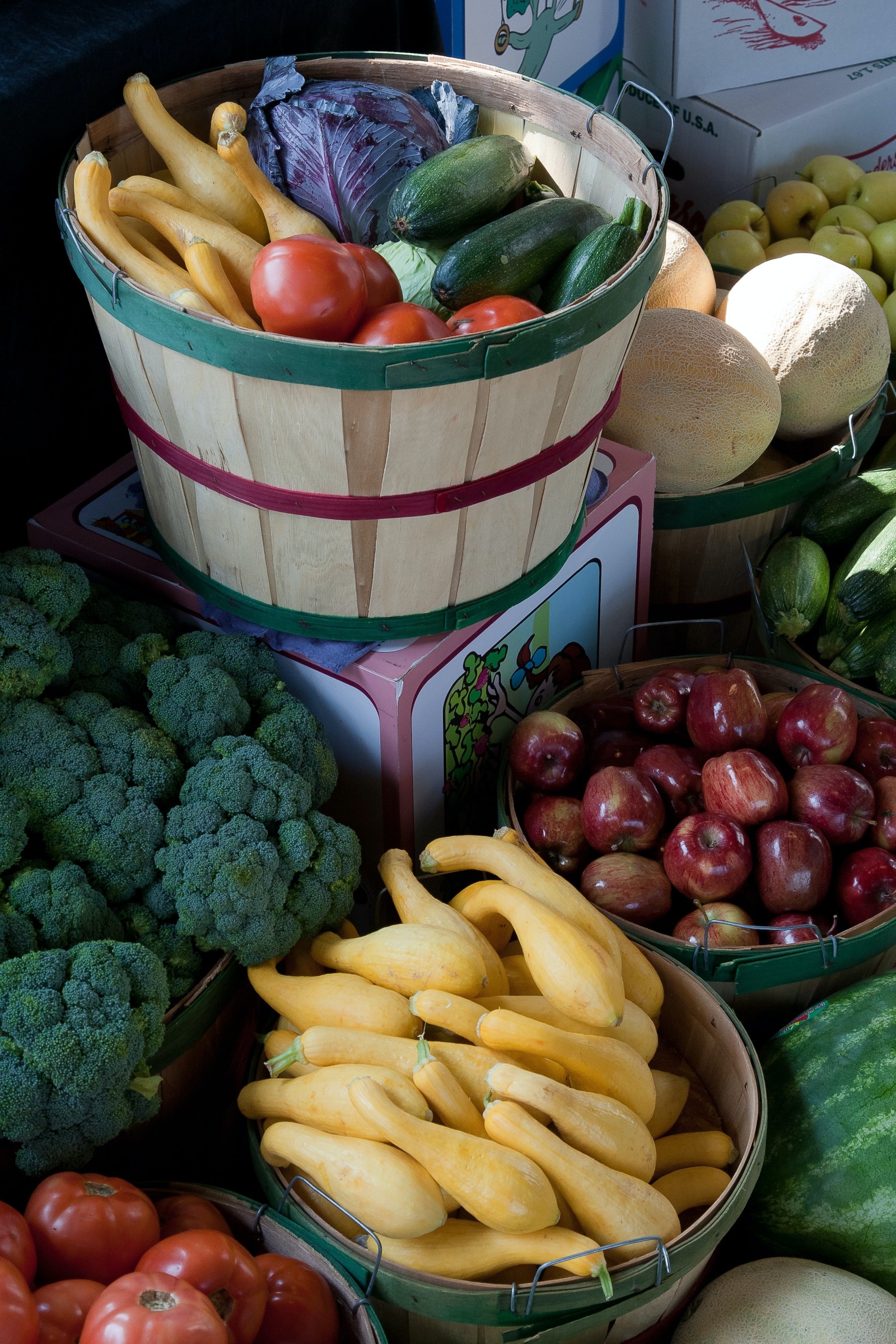 veggies in baskets